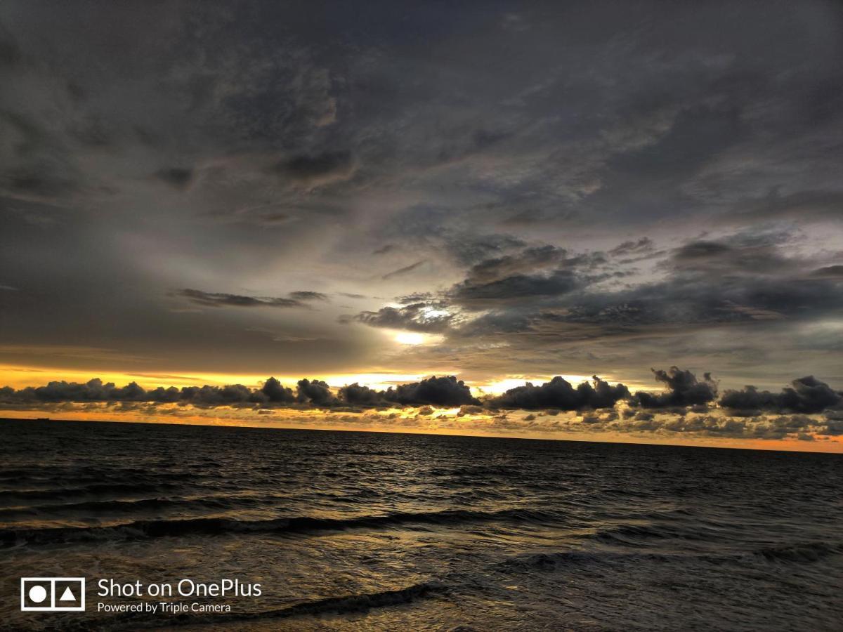 Sea View Resort-& Spa Cherai Cherai Beach ภายนอก รูปภาพ