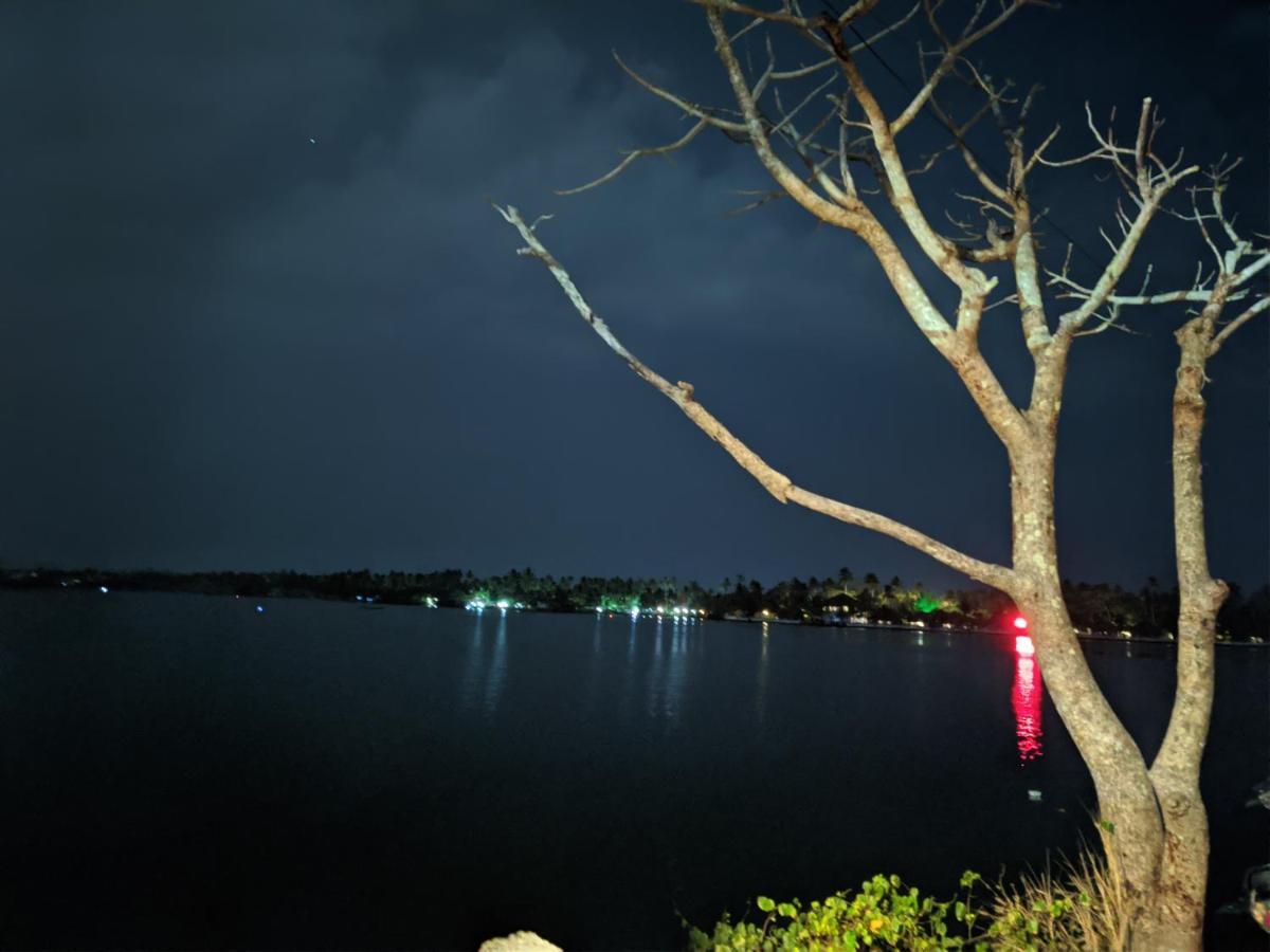 Sea View Resort-& Spa Cherai Cherai Beach ภายนอก รูปภาพ