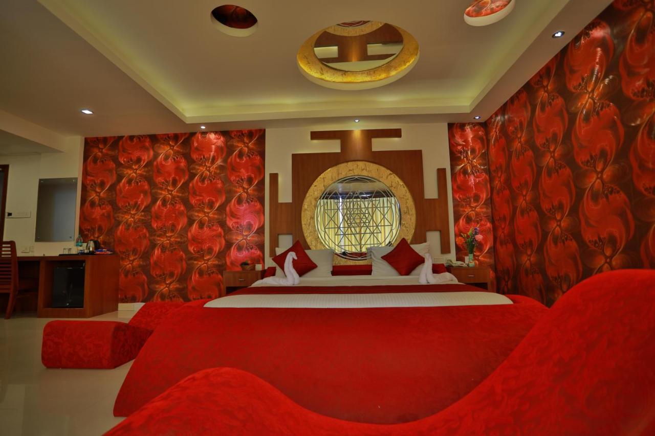 Sea View Resort-& Spa Cherai Cherai Beach ภายนอก รูปภาพ